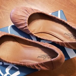 Lucky Brand Flats